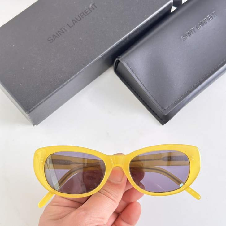 Picture of Saint Laurent Sunglasses _SKUfw76720348fw